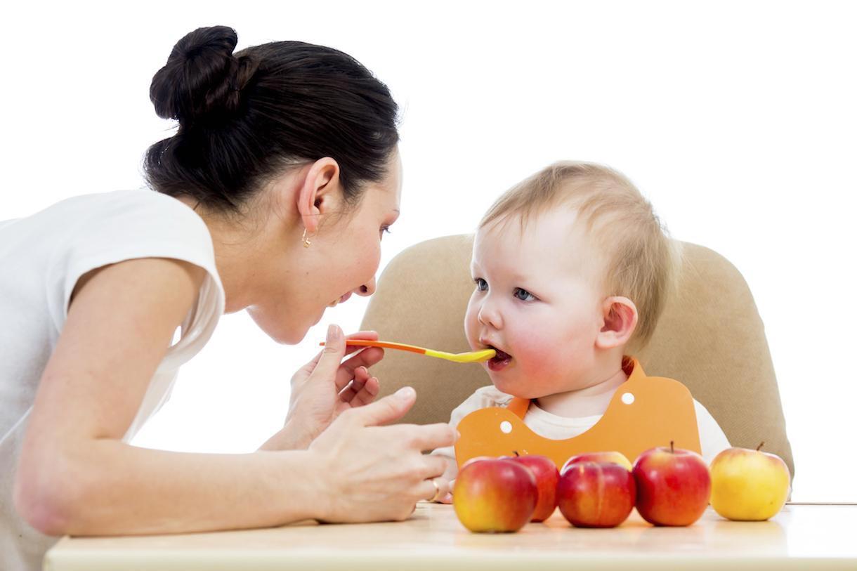 Các loại thực phẩm cho bé giúp kích thích trí não 1