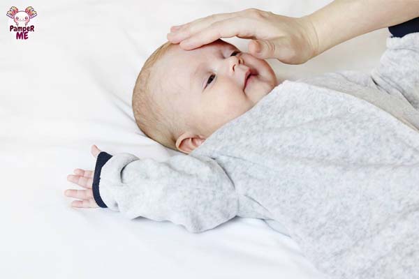 Đặc điểm nhận biết trẻ đang nóng hay đang lạnh